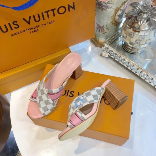 Louis Vuitton Sandals 004